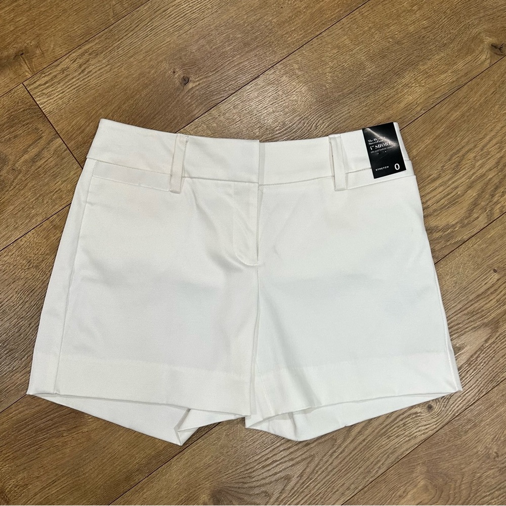 NWT New York and Company The Bleecker short - Size 0 - Picture 1 of 7